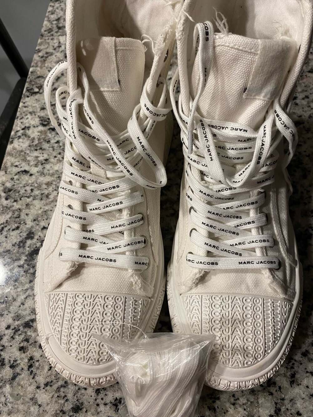 Marc Jacobs Canvas high-top Sneakers